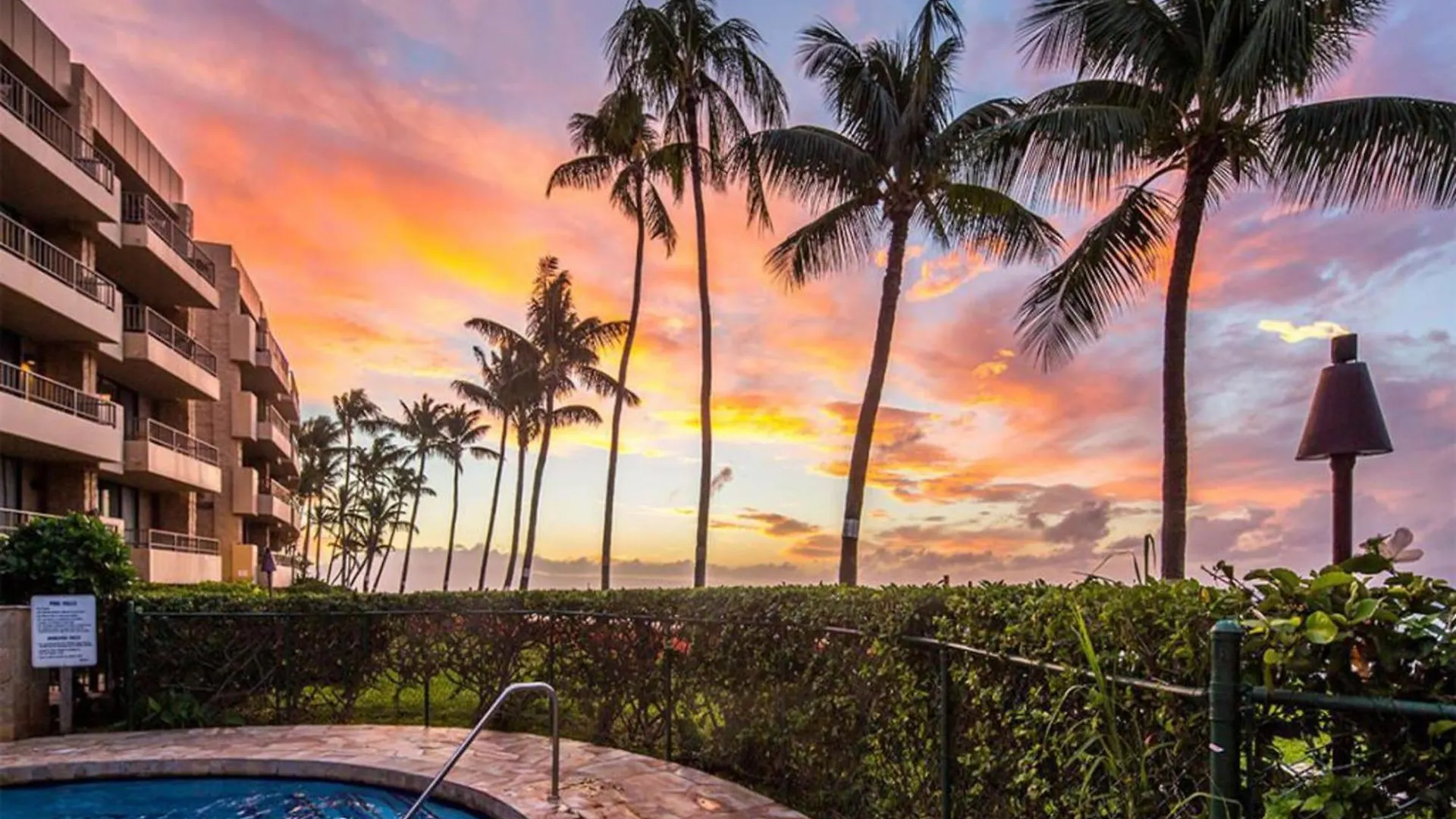 Апартаменты Paki Maui Penthouse 409 Кахана США