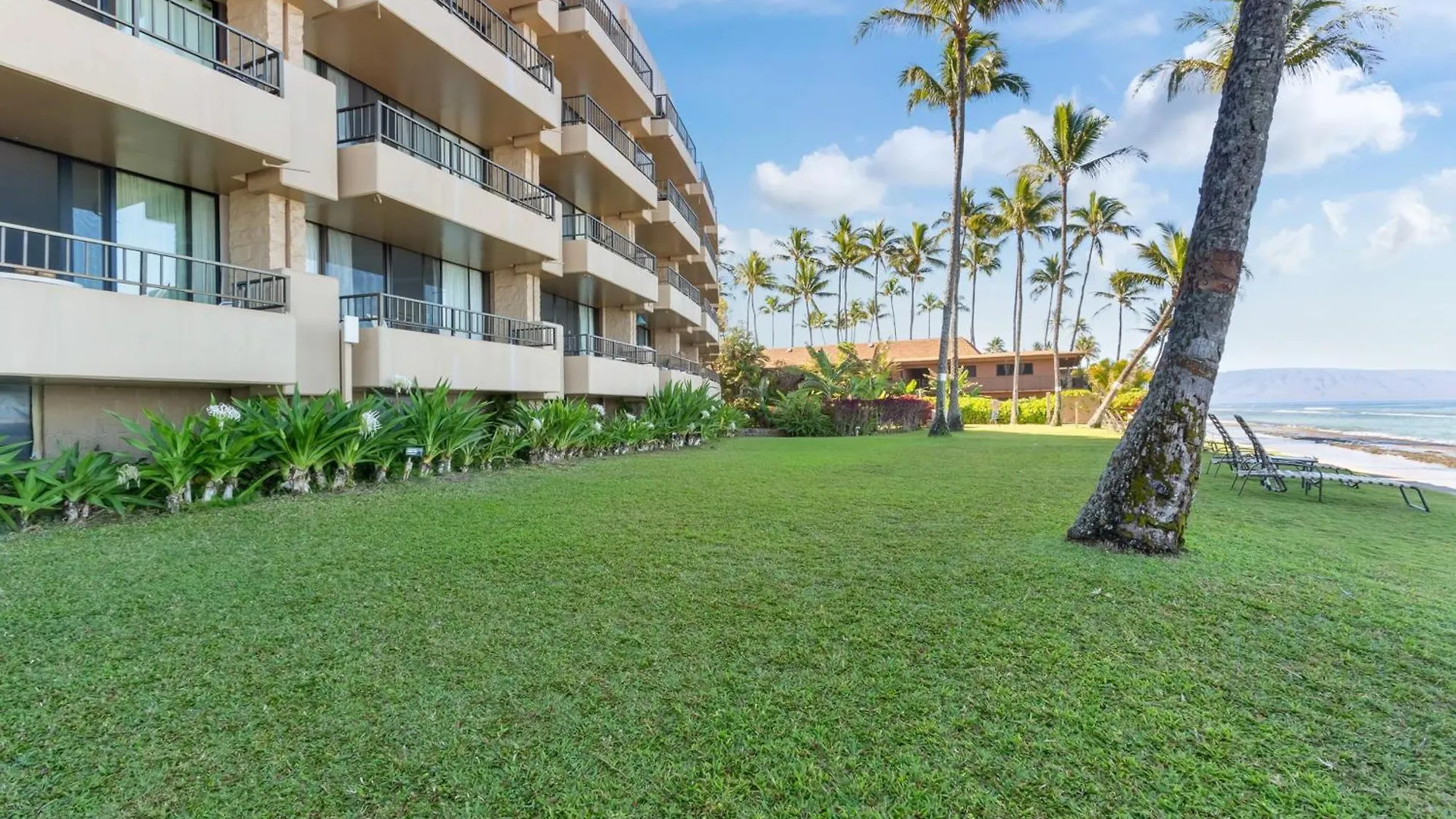 Апартаменты Paki Maui Penthouse 409 Кахана