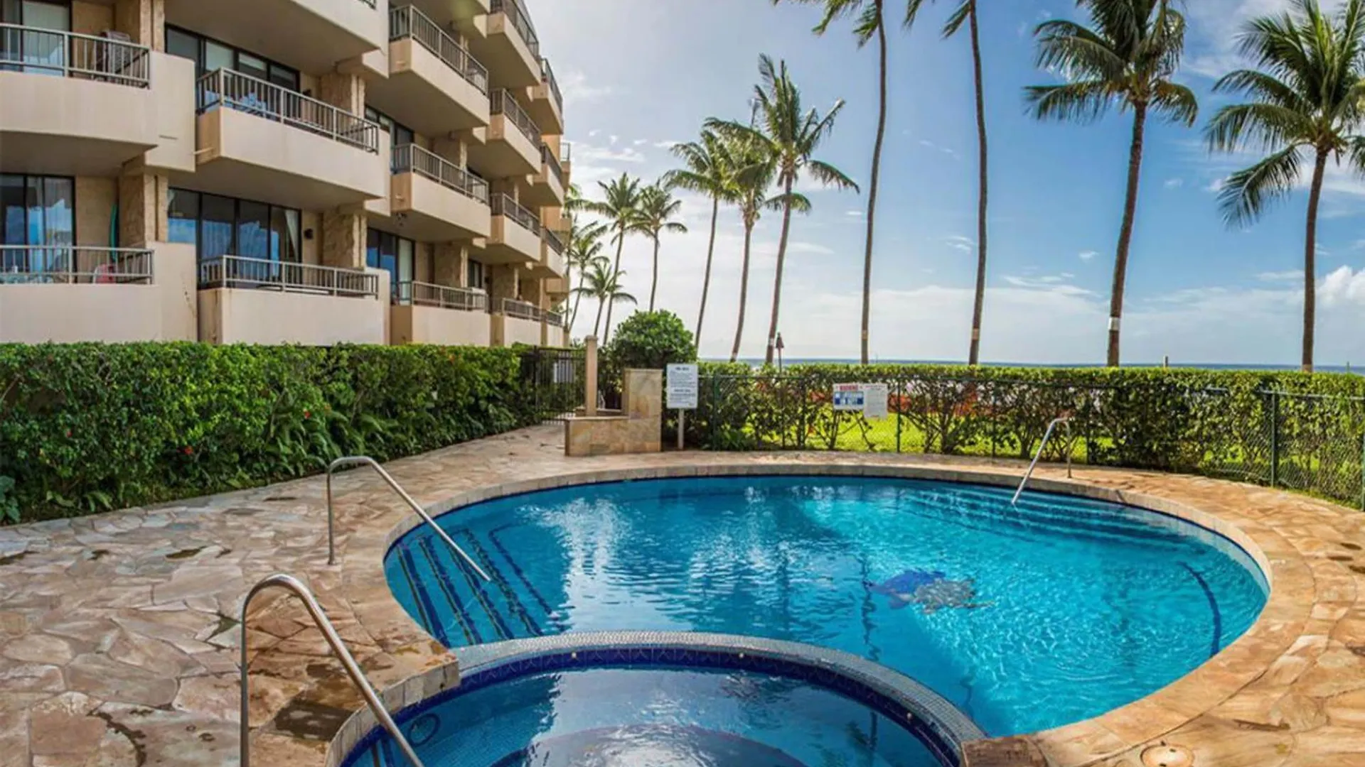 Апартаменты Paki Maui Penthouse 409 Кахана