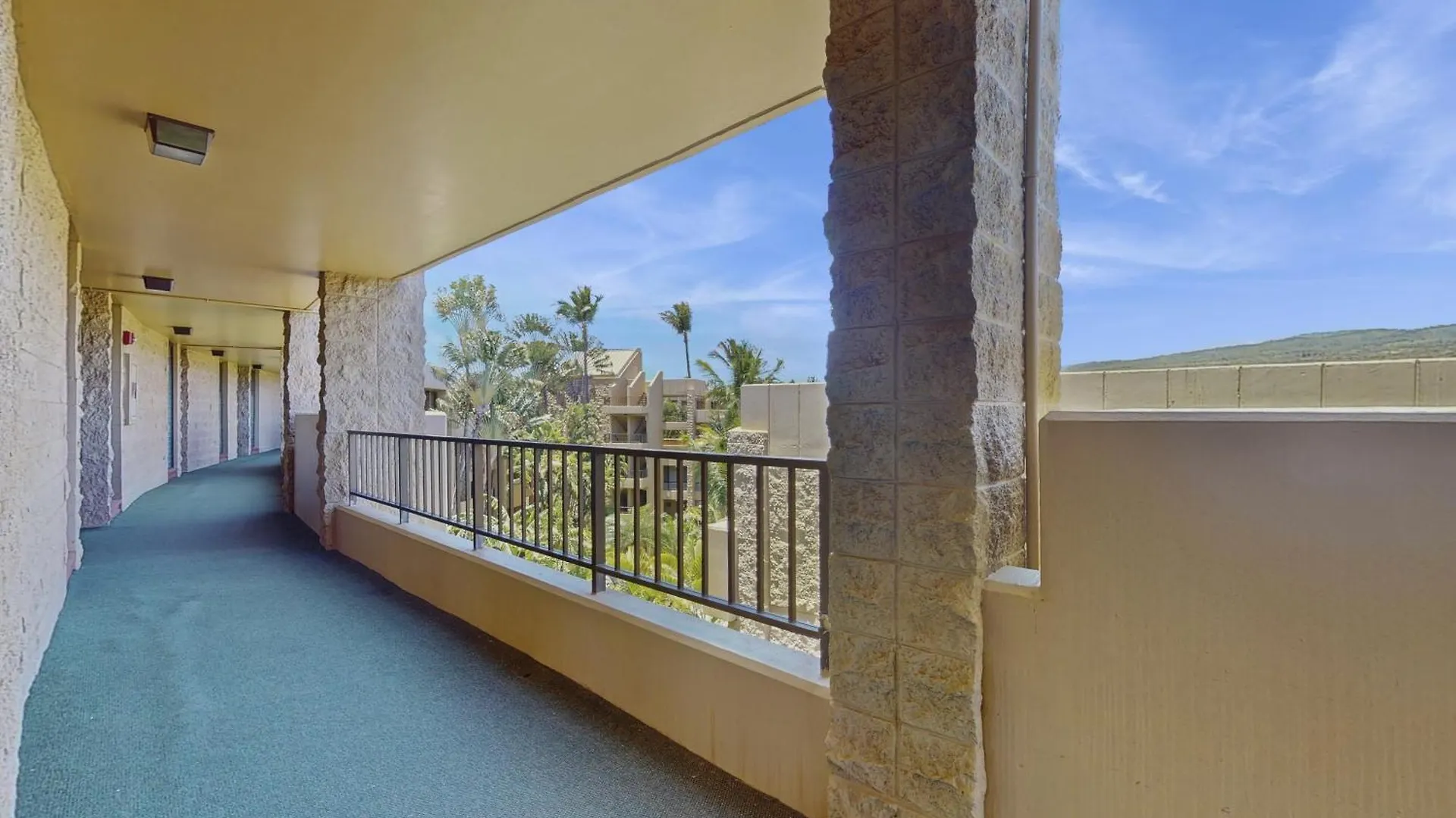 Апартаменты Paki Maui Penthouse 409 Кахана 0*,
